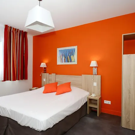 מלון דירות Odalys Terra Gaia 4*