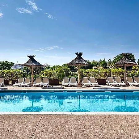 Aparthotel Odalys Terra Gaia 4*